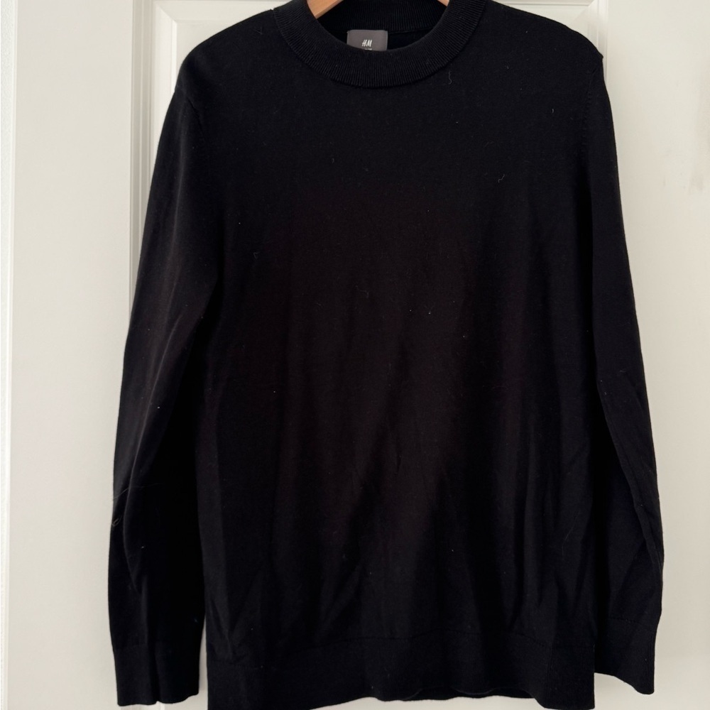 NWT H&M black men’s 100% cotton long sleeve crewneck sweater size medium